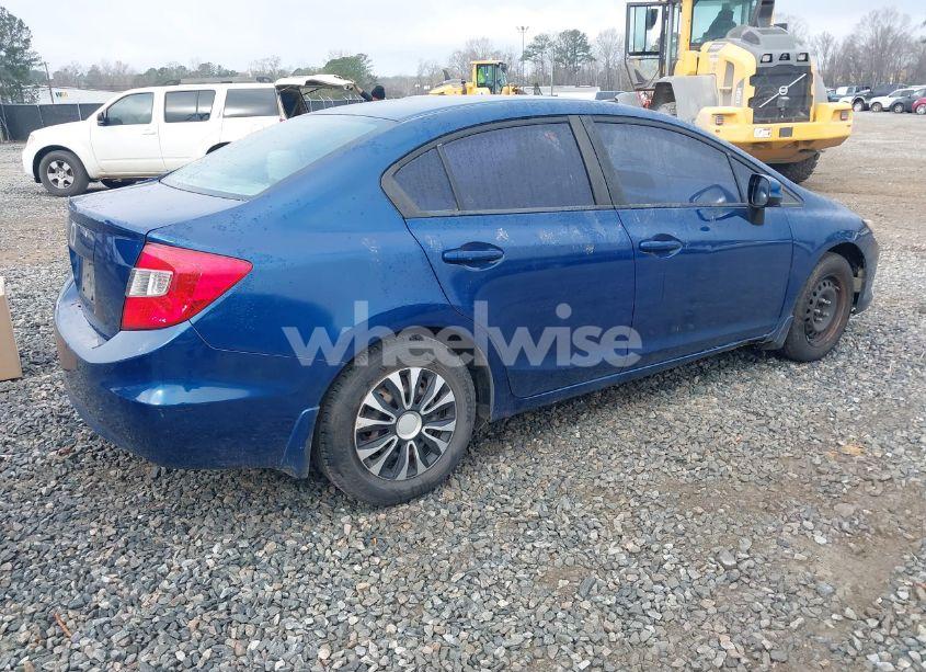 Photo 4 of 2012 Honda Civic LX (VIN 2HGFB2F54CH581524)