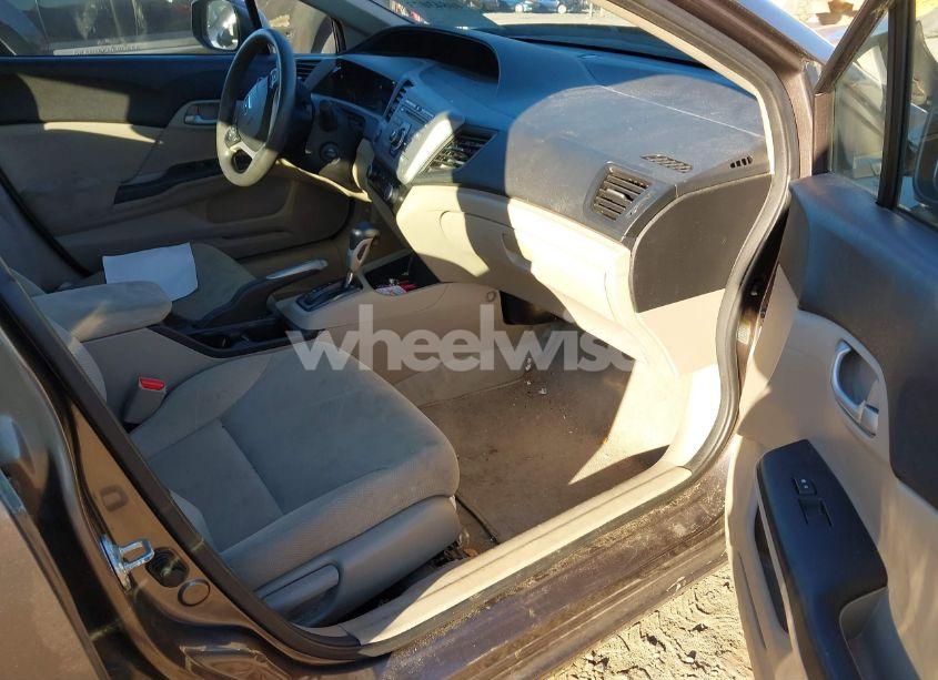 Photo 3 of 2012 Honda Civic LX (VIN 2HGFB2F54CH592247)