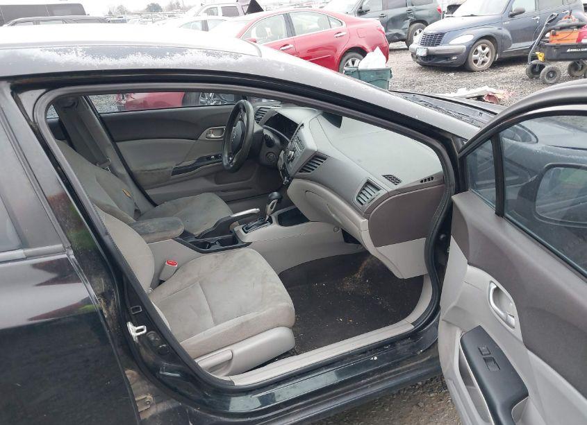 Photo 5 of 2012 Honda Civic SDN LX (VIN 2HGFB2F54CH598551)