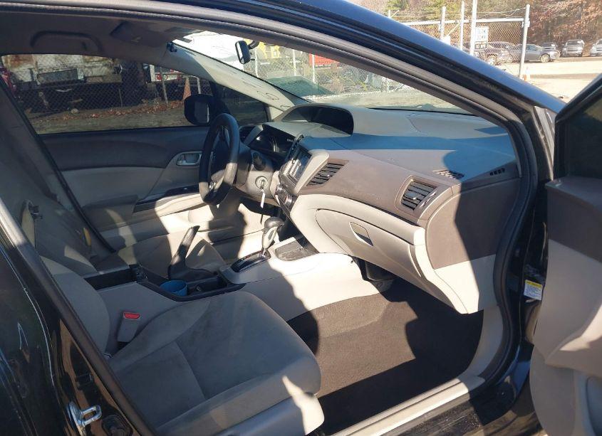 Photo 5 of 2012 Honda Civic LX (VIN 2HGFB2F54CH601934)