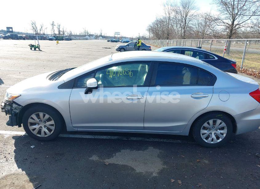 Photo 14 of 2012 Honda Civic LX (VIN 2HGFB2F54CH606759)