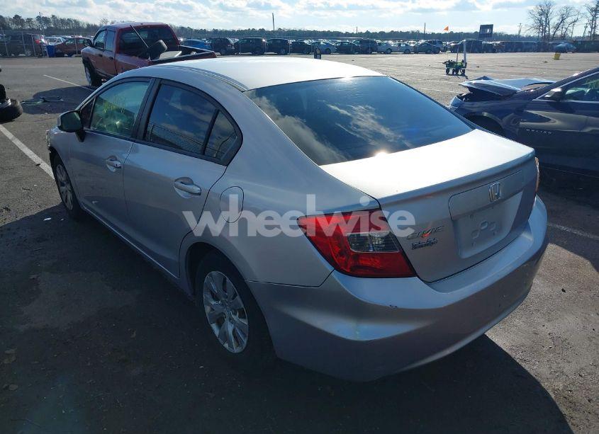 Photo 3 of 2012 Honda Civic LX (VIN 2HGFB2F54CH606759)