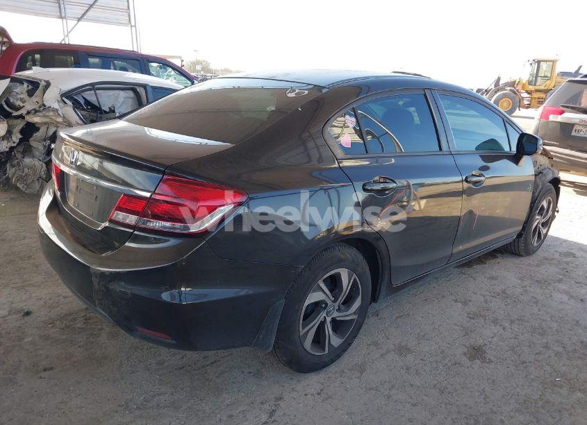 Photo 4 of 2013 Honda Civic LX (VIN 2HGFB2F54DH546970)