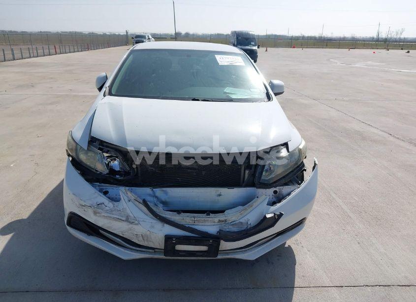 Photo 6 of 2013 Honda Civic LX (VIN 2HGFB2F54DH568855)