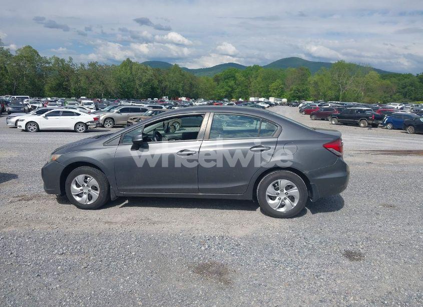 Photo 15 of 2013 Honda Civic LX (VIN 2HGFB2F54DH574932)