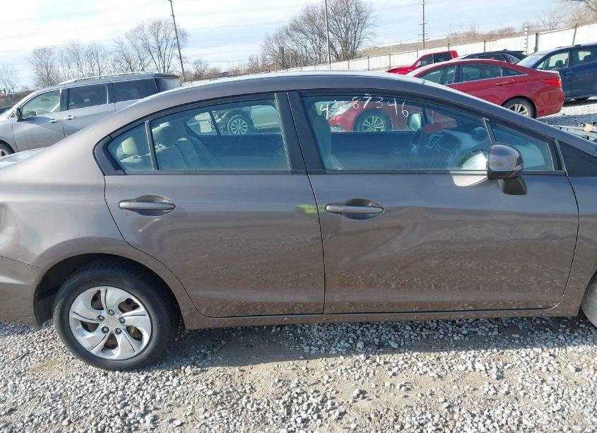 Photo 13 of 2013 Honda Civic LX (VIN 2HGFB2F54DH579595)