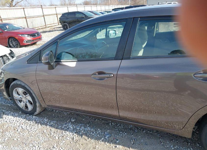 Photo 14 of 2013 Honda Civic LX (VIN 2HGFB2F54DH579595)