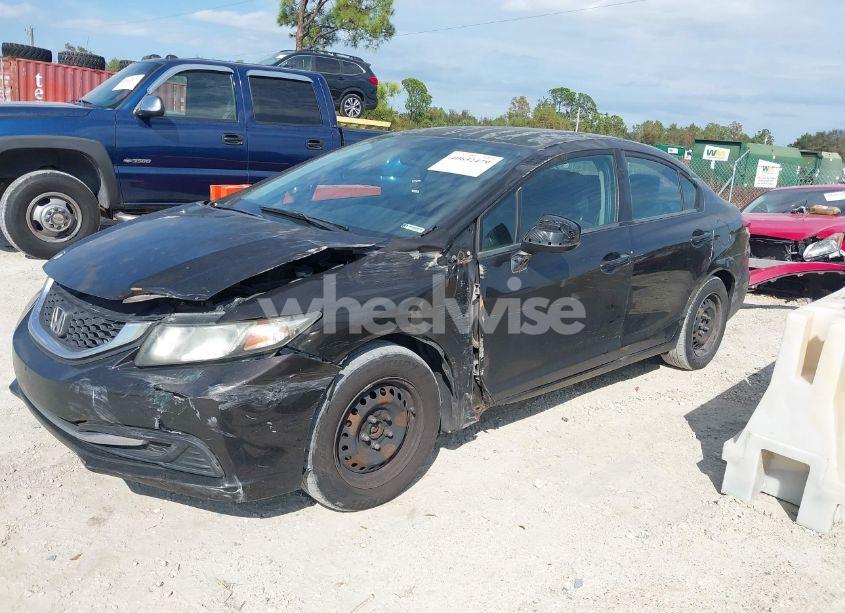 Photo 2 of 2013 Honda Civic LX (VIN 2HGFB2F54DH584005)