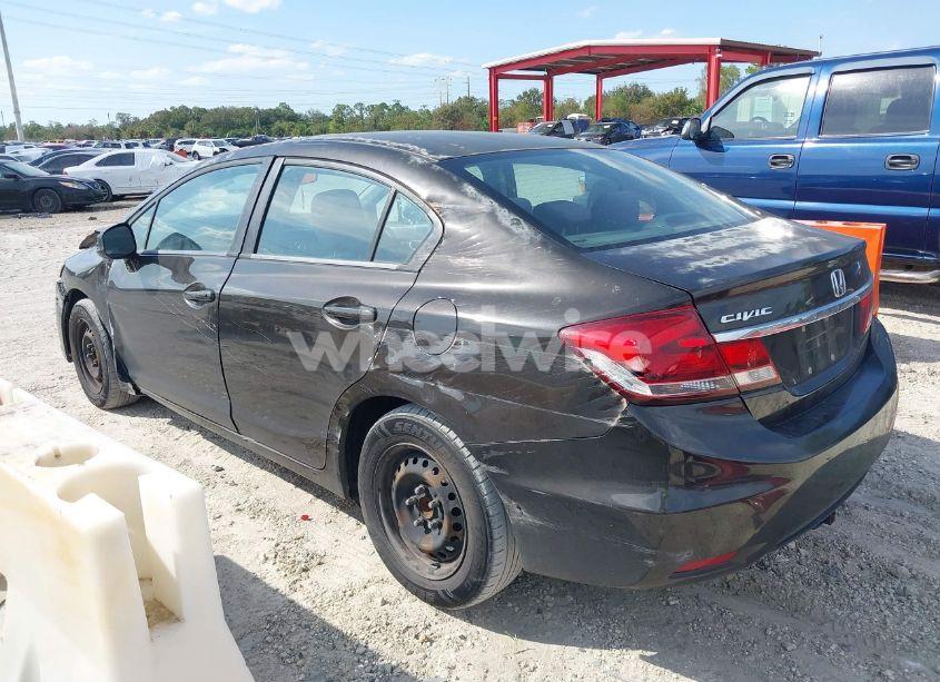 Photo 3 of 2013 Honda Civic LX (VIN 2HGFB2F54DH584005)