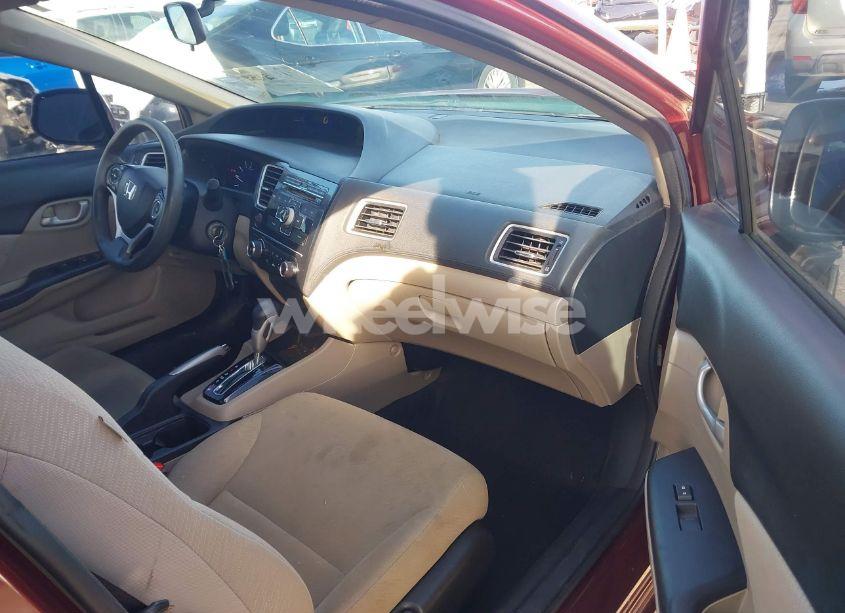 Photo 5 of 2013 Honda Civic LX (VIN 2HGFB2F54DH585025)