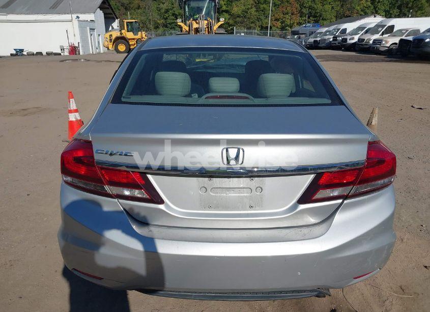 Photo 16 of 2013 Honda Civic LX (VIN 2HGFB2F54DH595585)