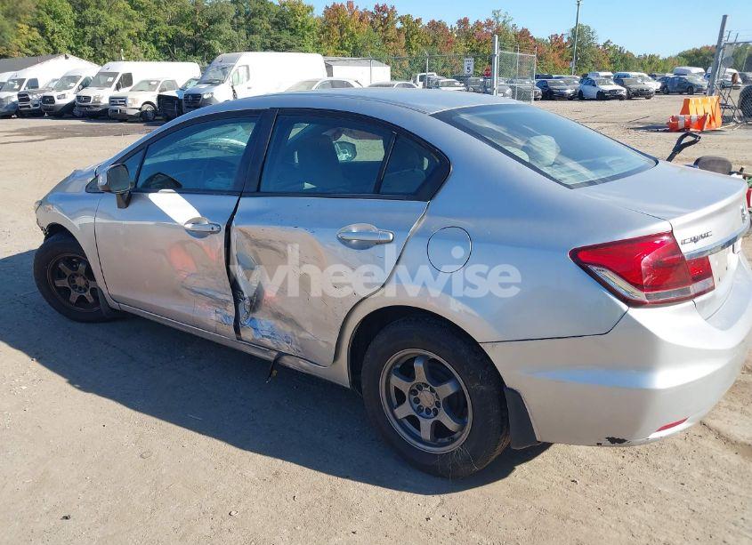 Photo 3 of 2013 Honda Civic LX (VIN 2HGFB2F54DH595585)