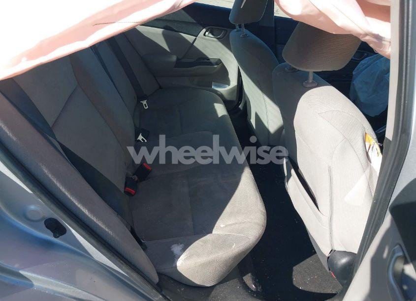 Photo 8 of 2013 Honda Civic LX (VIN 2HGFB2F54DH595585)