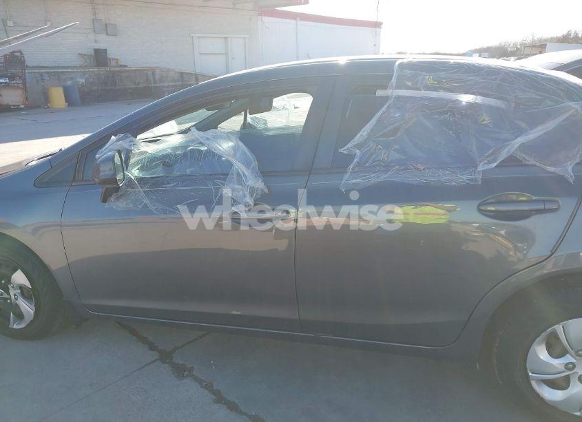 Photo 13 of 2013 Honda Civic LX (VIN 2HGFB2F54DH596932)
