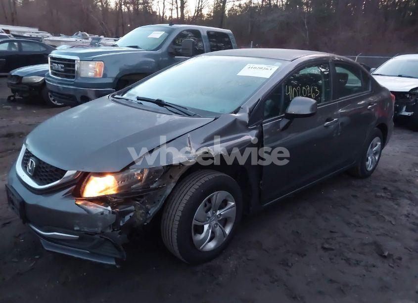 Photo 2 of 2013 Honda Civic LX (VIN 2HGFB2F54DH603135)