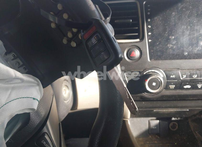 Photo 11 of 2015 Honda Civic LX (VIN 2HGFB2F54FH503975)