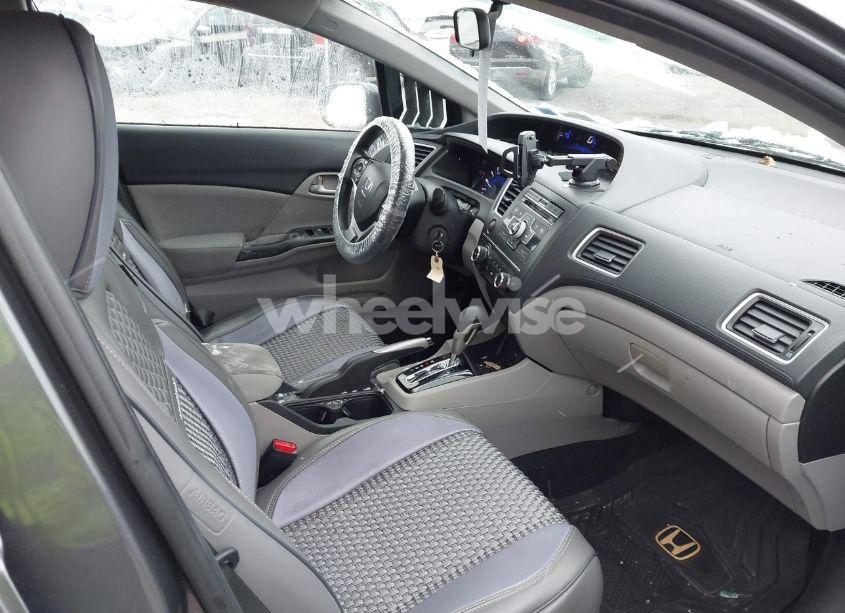 Photo 5 of 2015 Honda Civic LX (VIN 2HGFB2F54FH506603)