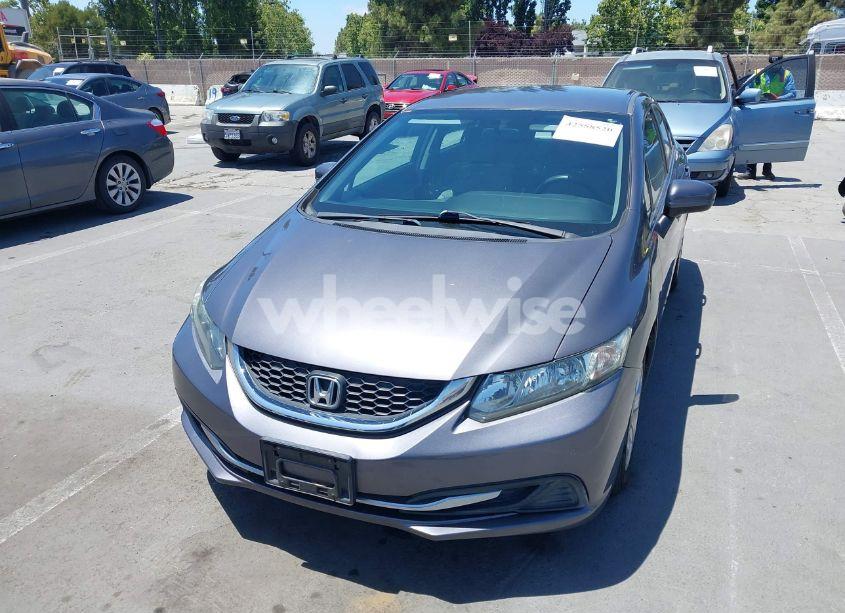 Photo 6 of 2015 Honda Civic LX (VIN 2HGFB2F54FH528455)
