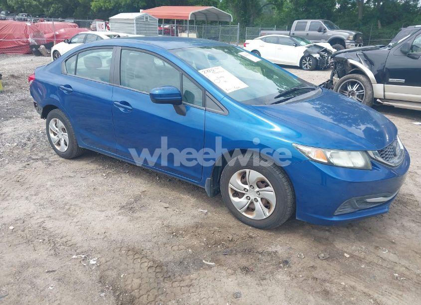 2015 Honda Civic LX (VIN 2HGFB2F54FH539147) main photo