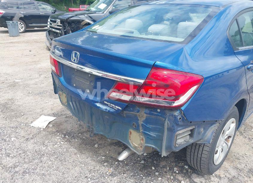 Photo 18 of 2015 Honda Civic LX (VIN 2HGFB2F54FH539147)