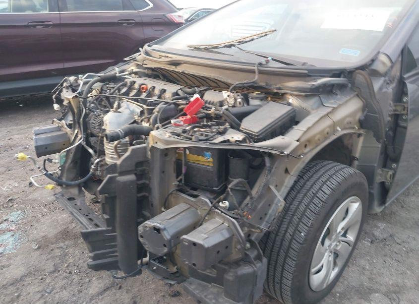Photo 6 of 2015 Honda Civic LX (VIN 2HGFB2F54FH542470)