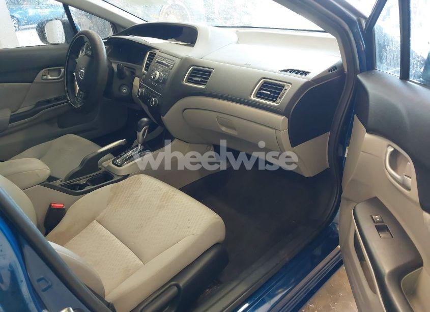 Photo 5 of 2015 Honda Civic LX (VIN 2HGFB2F54FH547474)