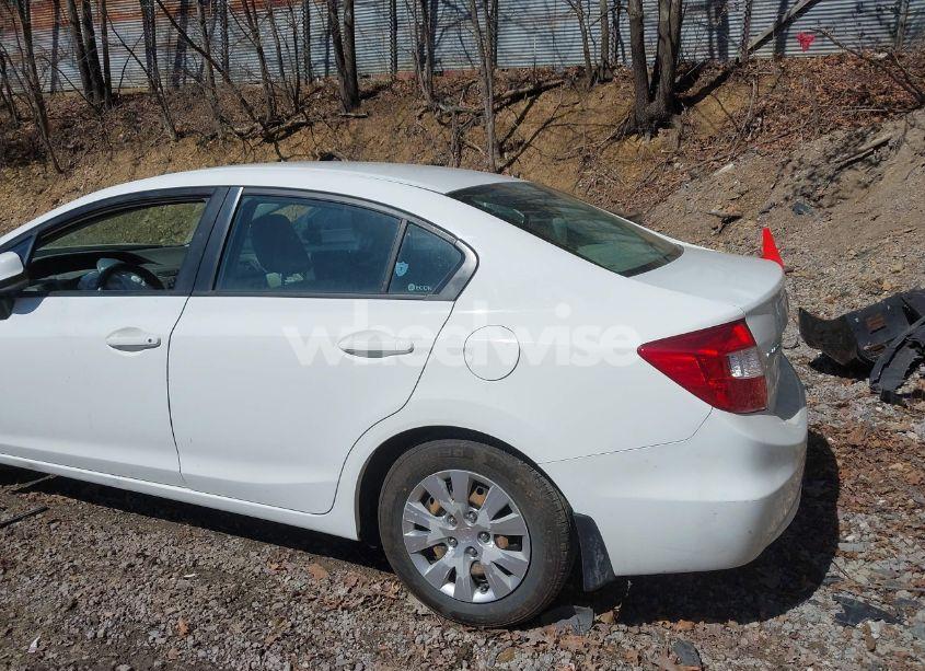 Photo 12 of 2012 Honda Civic LX (VIN 2HGFB2F55CH318426)