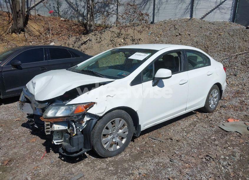 Photo 2 of 2012 Honda Civic LX (VIN 2HGFB2F55CH318426)