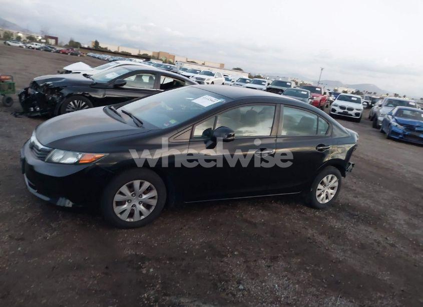 Photo 14 of 2012 Honda Civic SDN LX (VIN 2HGFB2F55CH325490)