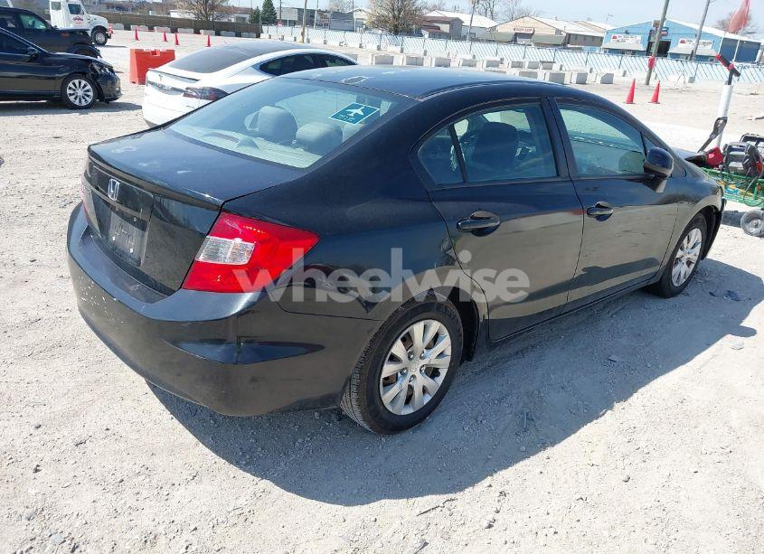 Photo 4 of 2012 Honda Civic LX (VIN 2HGFB2F55CH501356)