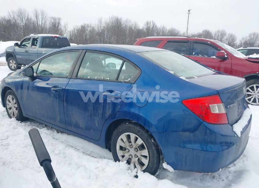 Photo 3 of 2012 Honda Civic SDN LX (VIN 2HGFB2F55CH502247)