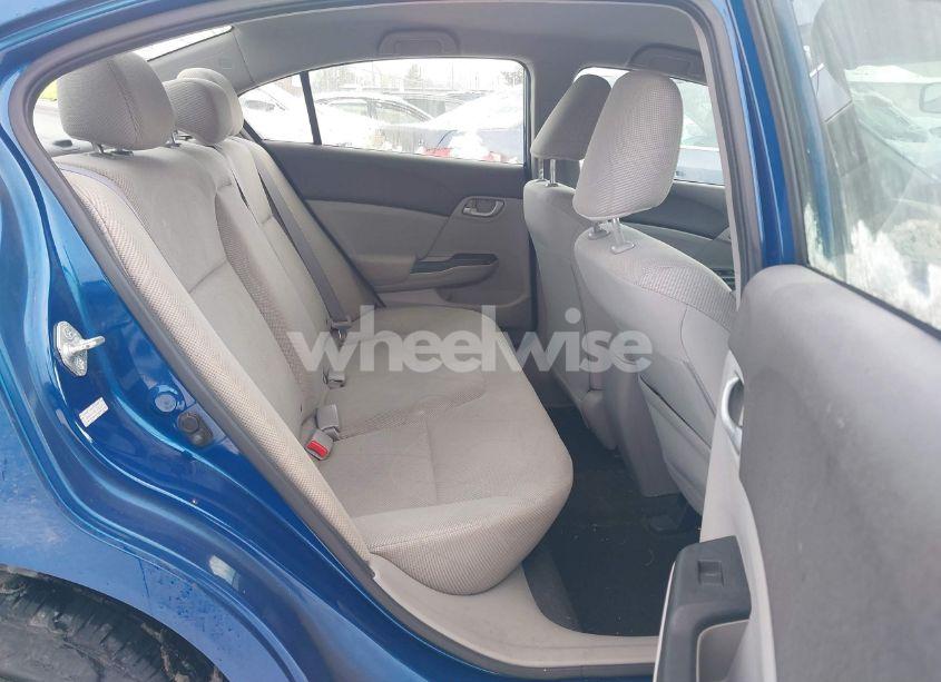 Photo 8 of 2012 Honda Civic SDN LX (VIN 2HGFB2F55CH502247)