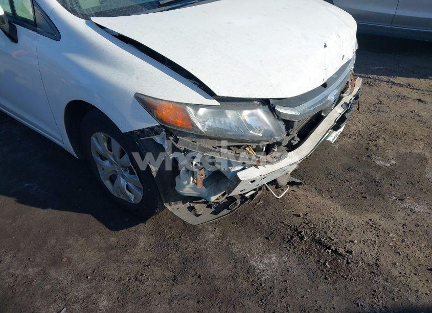 Photo 13 of 2012 Honda Civic LX (VIN 2HGFB2F55CH563694)
