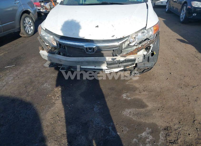 Photo 6 of 2012 Honda Civic LX (VIN 2HGFB2F55CH563694)