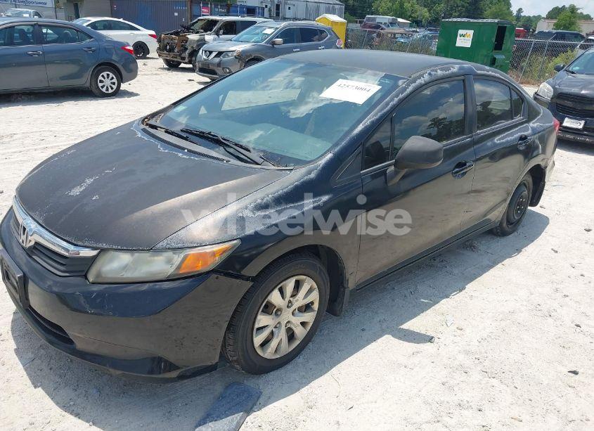 Photo 2 of 2012 Honda Civic LX (VIN 2HGFB2F55CH575117)