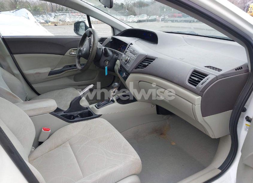 Photo 5 of 2012 Honda Civic LX (VIN 2HGFB2F55CH581337)