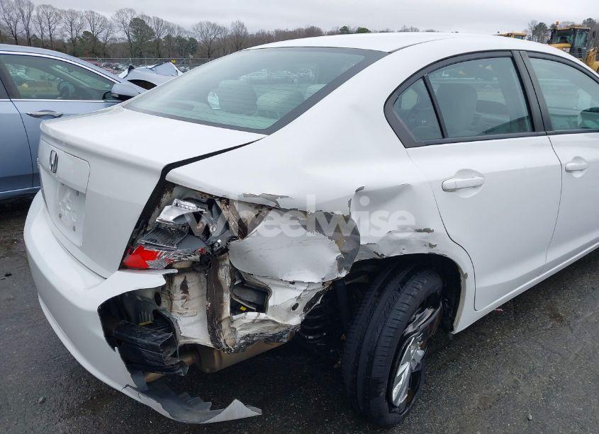 Photo 6 of 2012 Honda Civic LX (VIN 2HGFB2F55CH581337)