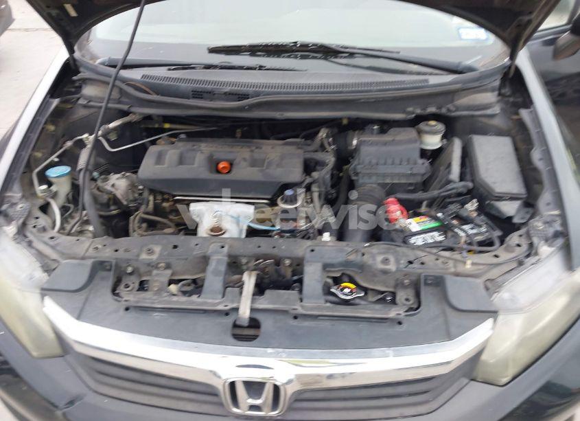 Photo 10 of 2012 Honda Civic LX (VIN 2HGFB2F55CH585131)