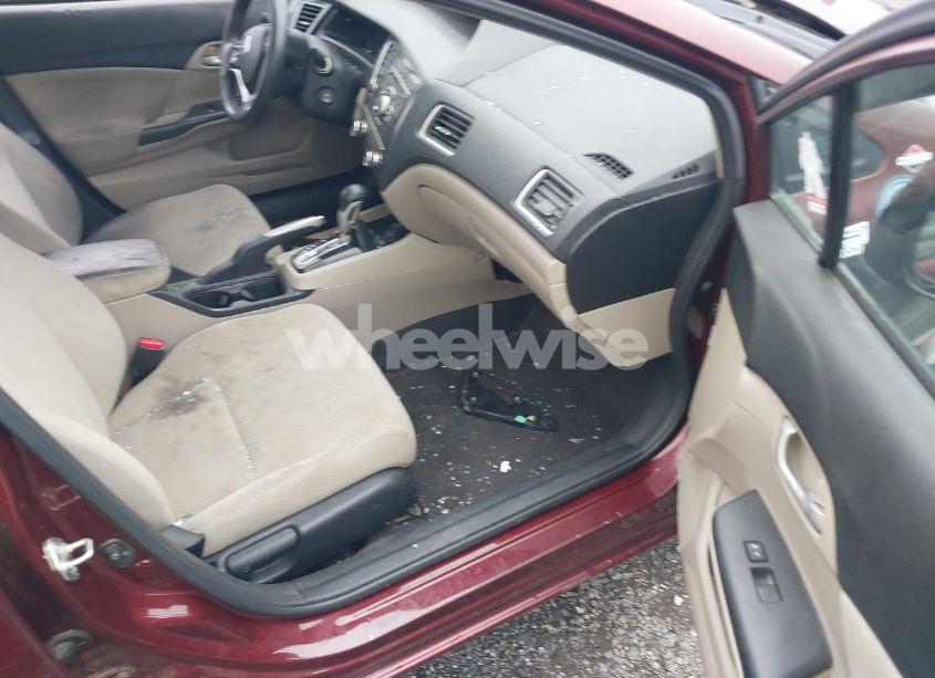 Photo 5 of 2013 Honda Civic LX (VIN 2HGFB2F55DH503870)