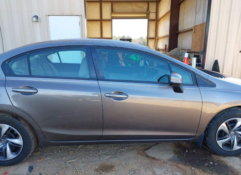 Photo 13 of 2013 Honda Civic LX (VIN 2HGFB2F55DH509975)