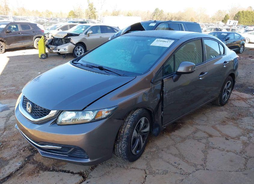 Photo 2 of 2013 Honda Civic LX (VIN 2HGFB2F55DH509975)
