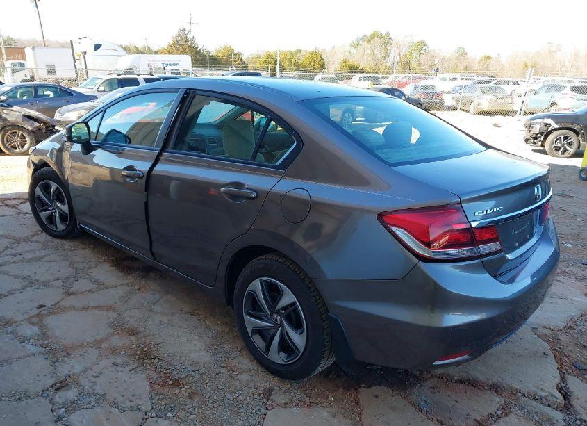 Photo 3 of 2013 Honda Civic LX (VIN 2HGFB2F55DH509975)