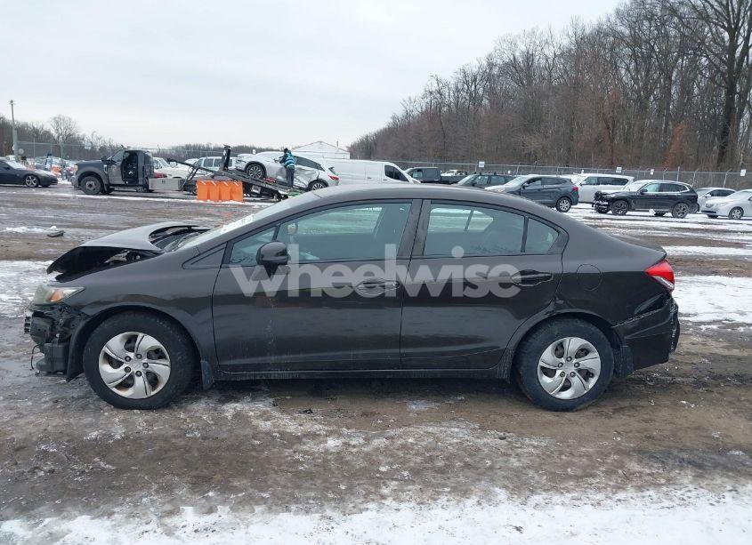 Photo 14 of 2013 Honda Civic LX (VIN 2HGFB2F55DH534004)