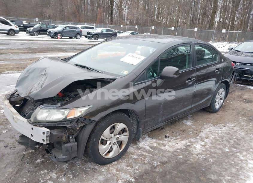 Photo 2 of 2013 Honda Civic LX (VIN 2HGFB2F55DH534004)