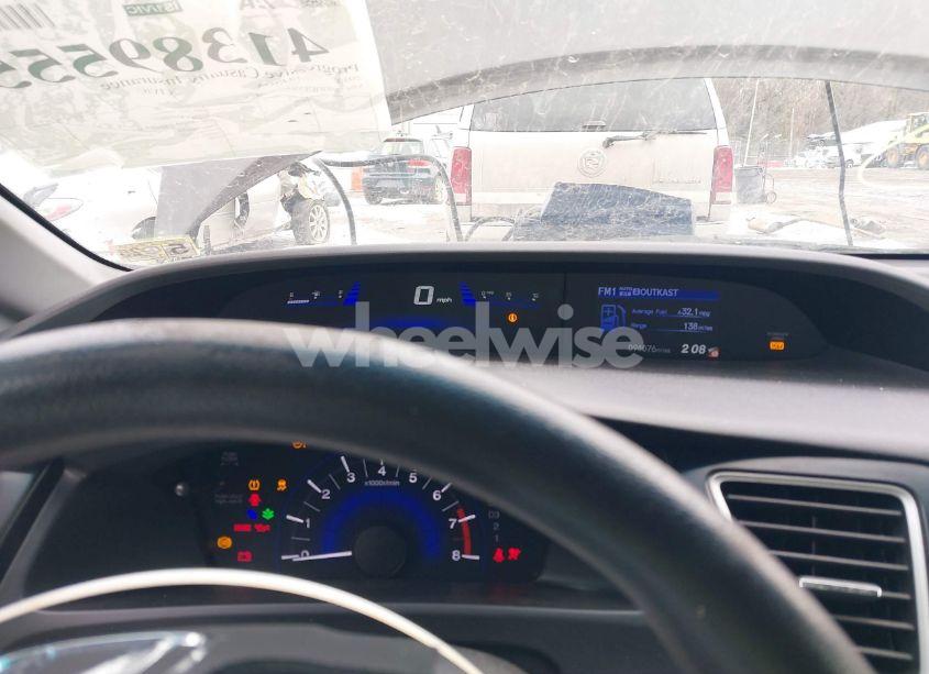 Photo 7 of 2013 Honda Civic LX (VIN 2HGFB2F55DH534004)