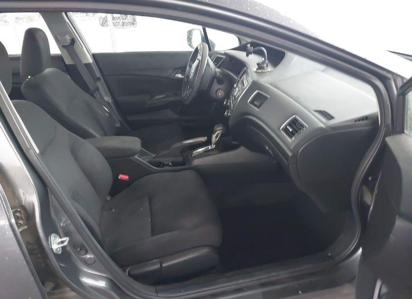 Photo 5 of 2013 Honda Civic LX (VIN 2HGFB2F55DH541745)