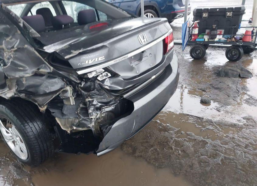 Photo 6 of 2013 Honda Civic LX (VIN 2HGFB2F55DH541745)