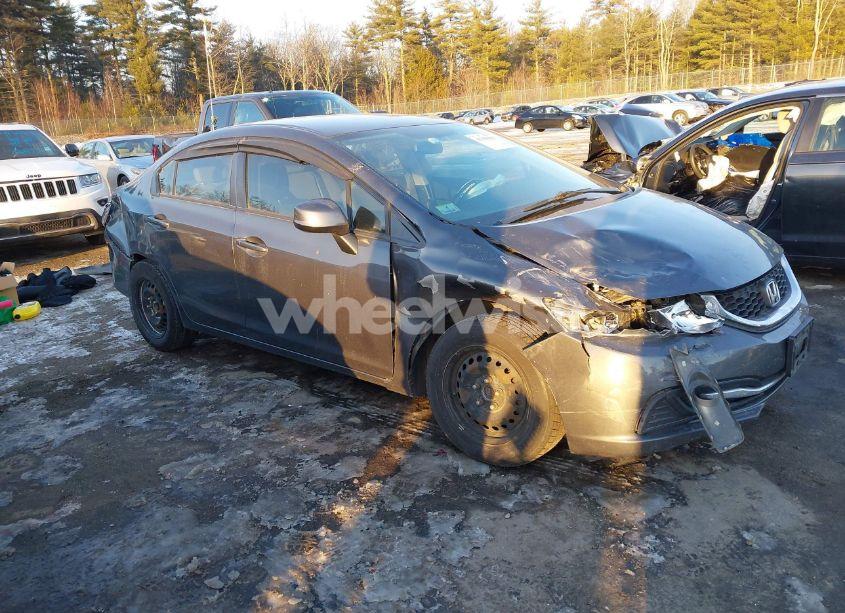 2013 Honda Civic LX (VIN 2HGFB2F55DH560182) main photo