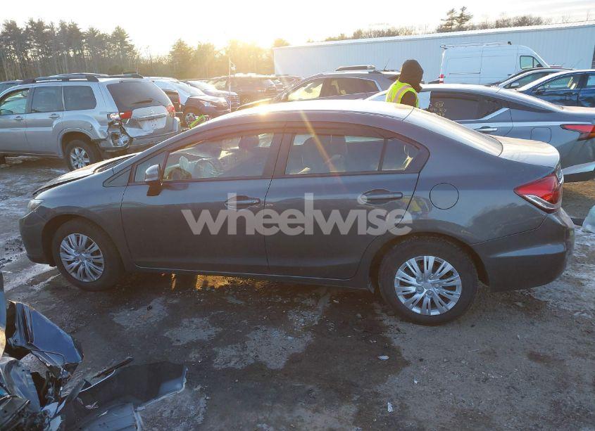 Photo 14 of 2013 Honda Civic LX (VIN 2HGFB2F55DH560182)