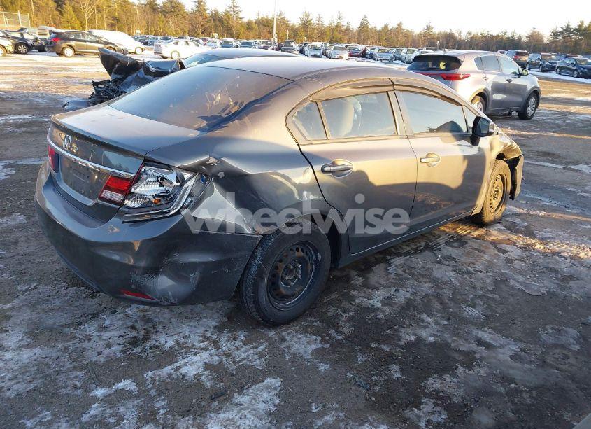 Photo 4 of 2013 Honda Civic LX (VIN 2HGFB2F55DH560182)